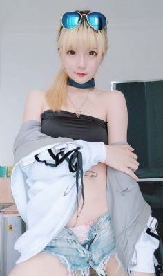 艳姆
