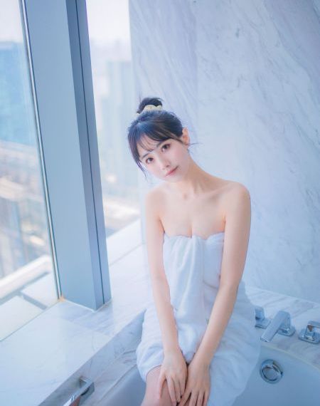 私教贿赂电影