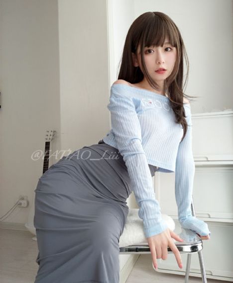 依依成人社