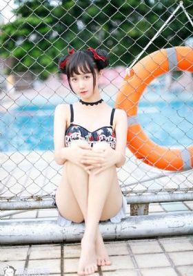 《圣华女学院》