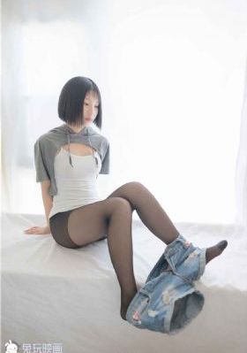与君初相识