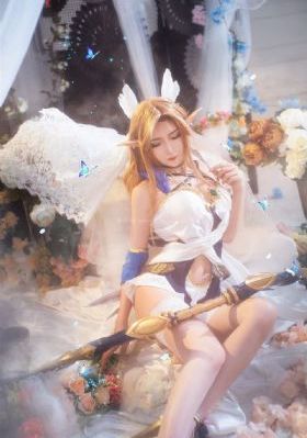 丝袜老师办公室里做好紧好爽